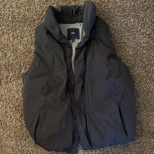 GAP Quilted Puffer Vest